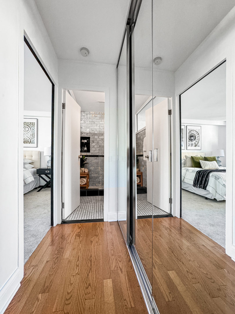 33 E Cedar Street Unit: 15H