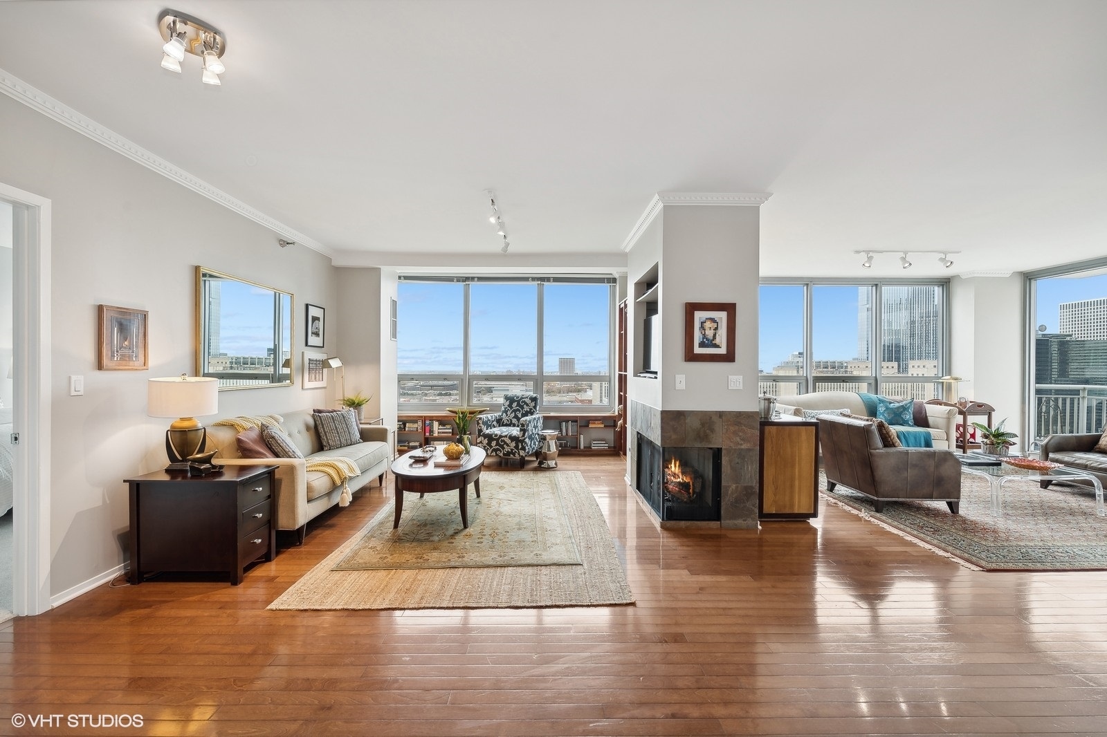 701 S Wells Street Unit: 2206