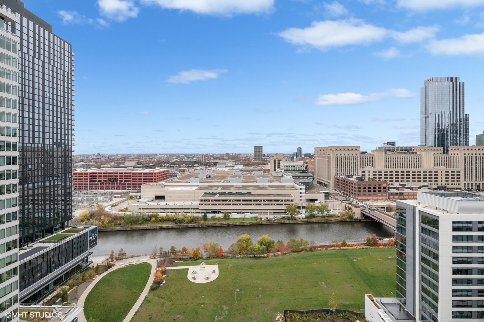 701 S Wells Street Unit: 2206