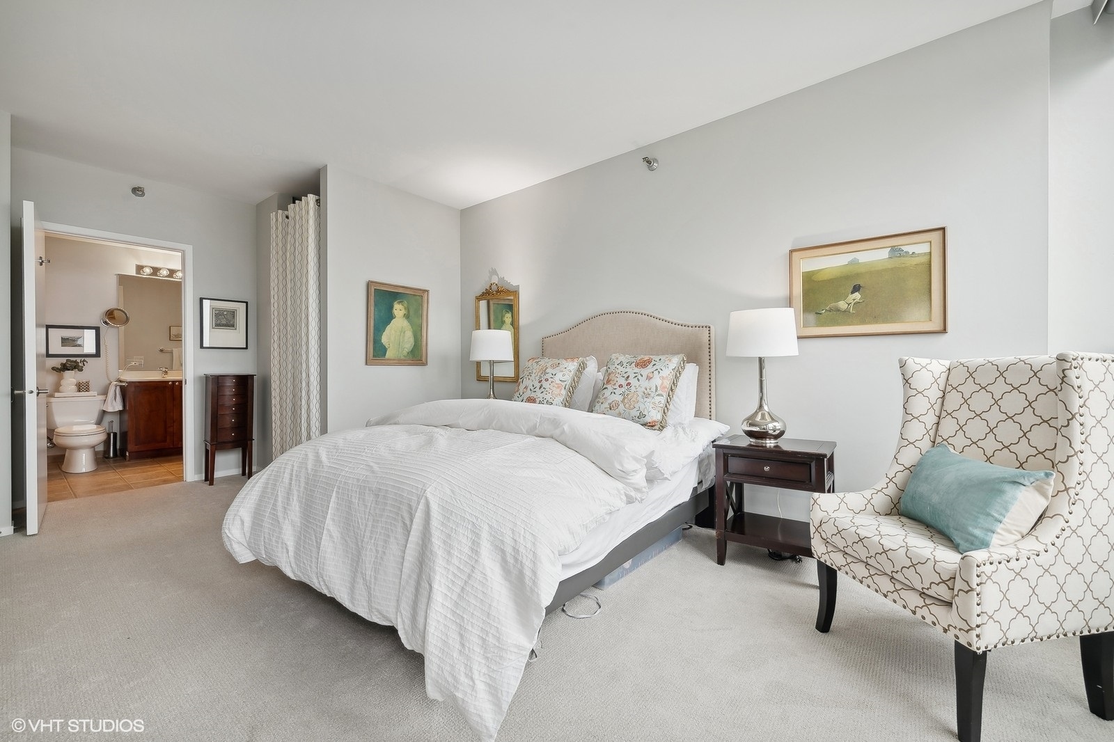 701 S Wells Street Unit: 2206