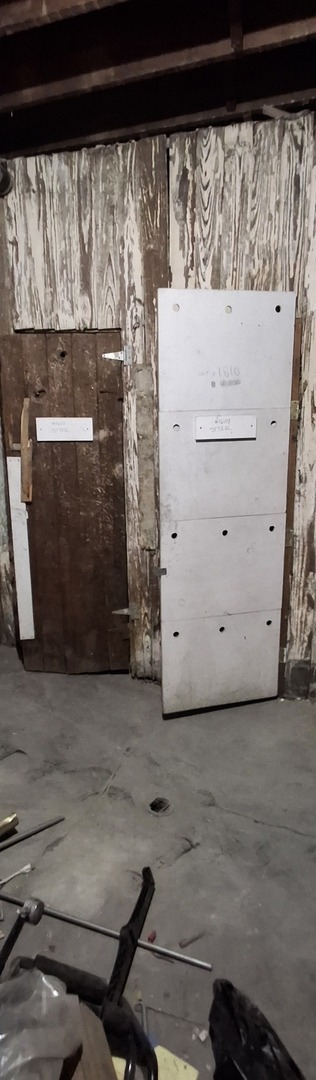 4316 N CLARENDON Avenue Unit: 1610