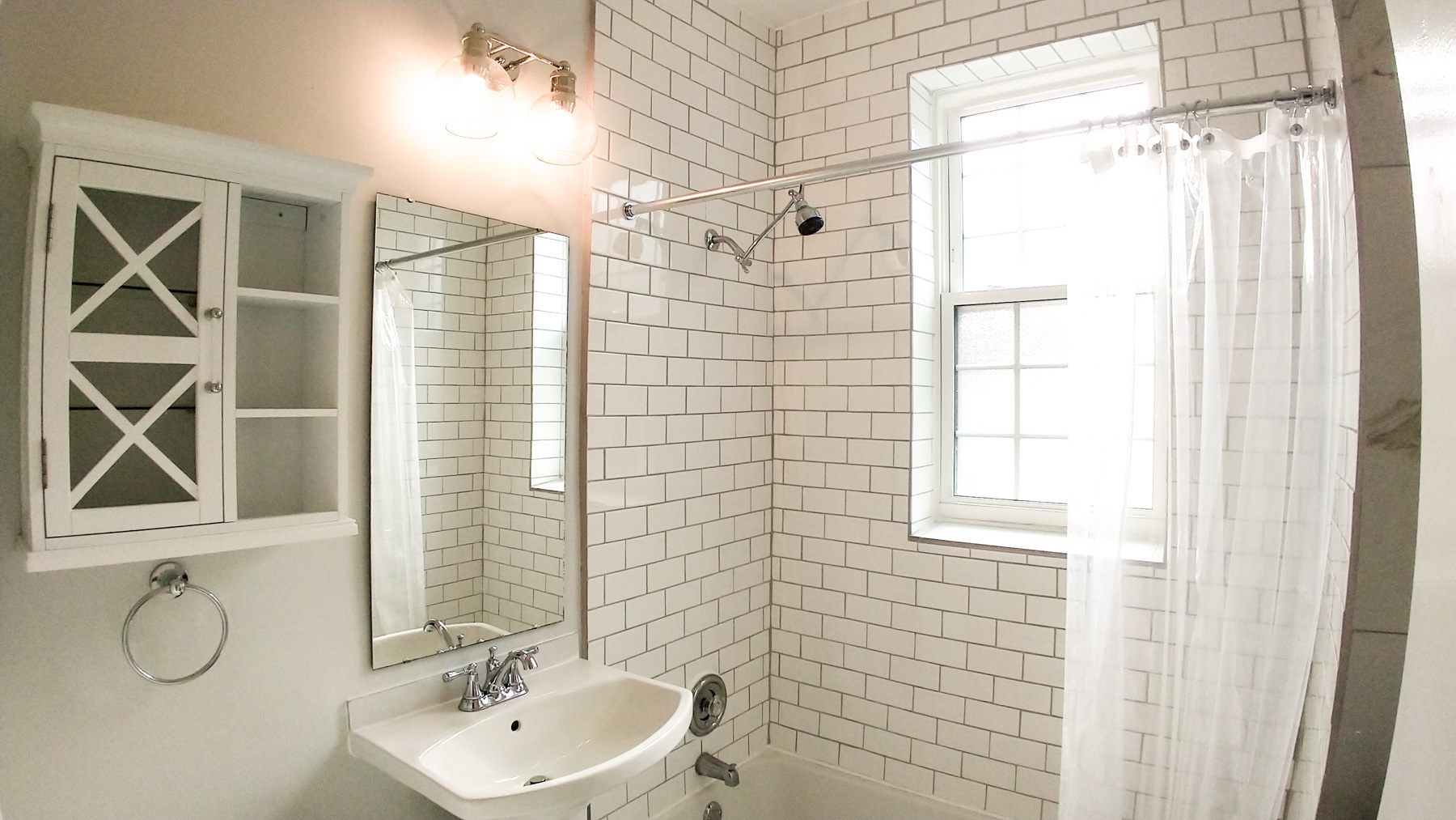 4316 N CLARENDON Avenue Unit: 1610