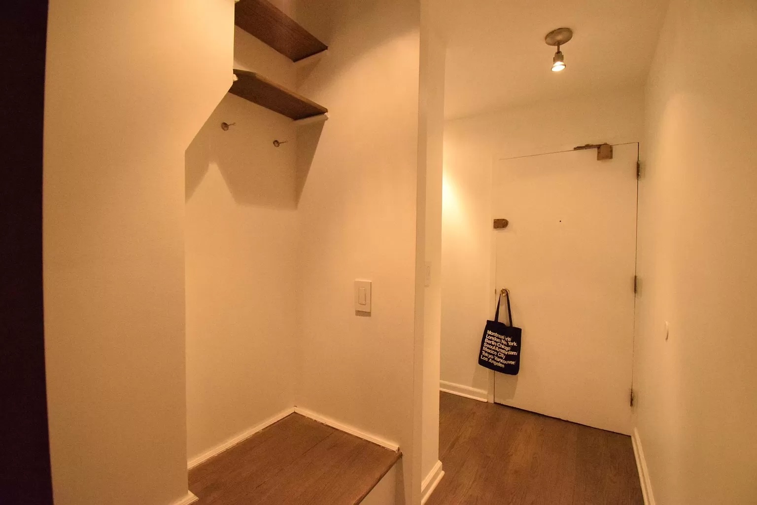 607 W Wrightwood Avenue Unit: 405