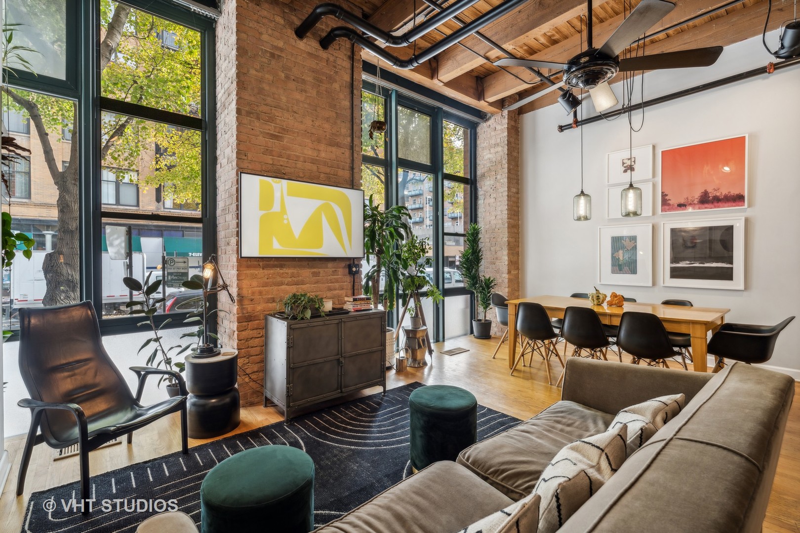 701 W Jackson Boulevard Unit: 106