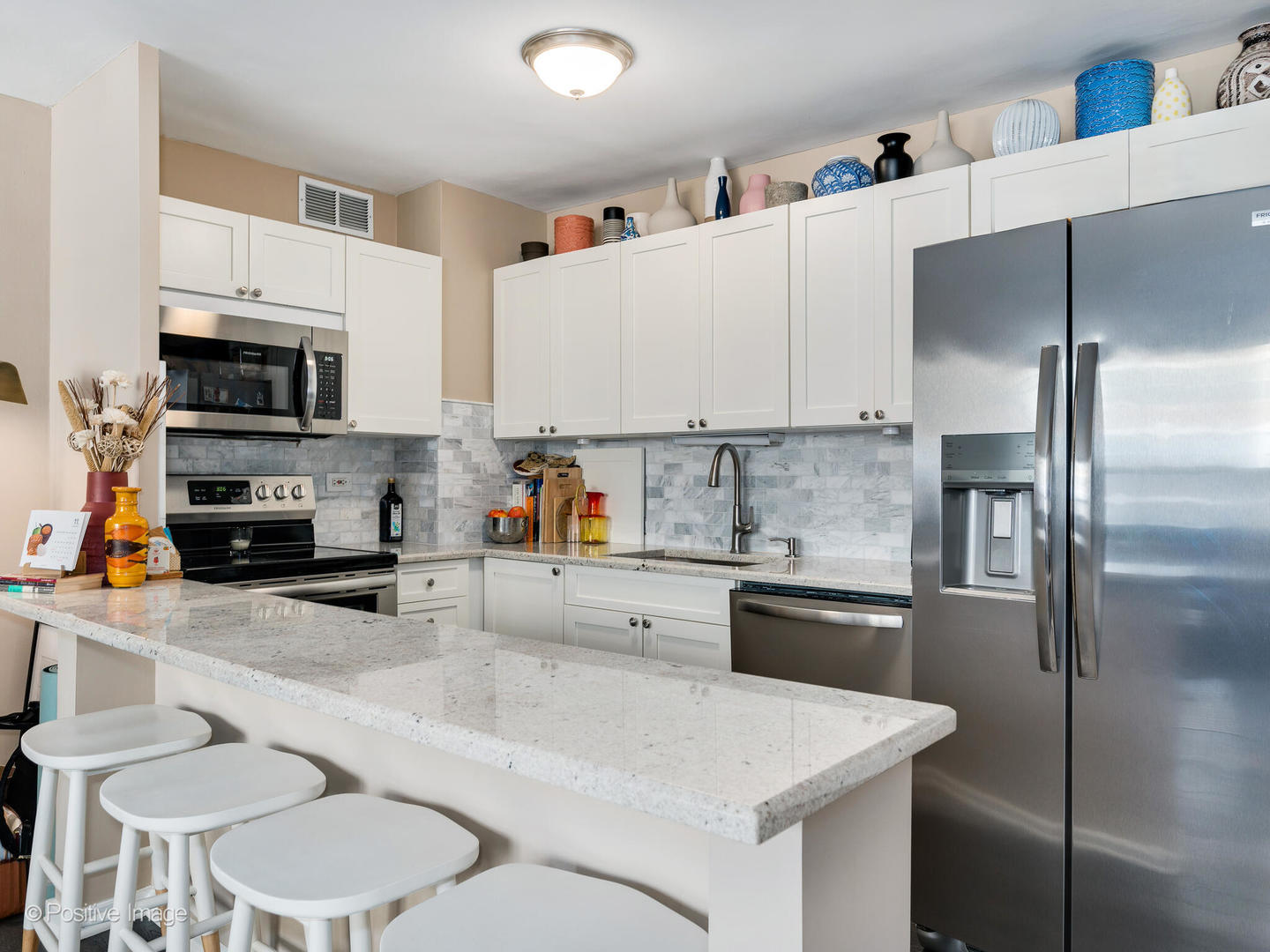 33 E Cedar Street Unit: 7G