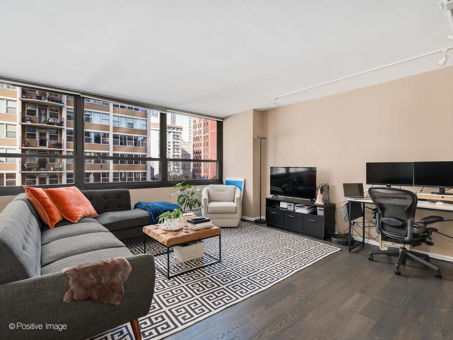 33 E Cedar Street Unit: 7G