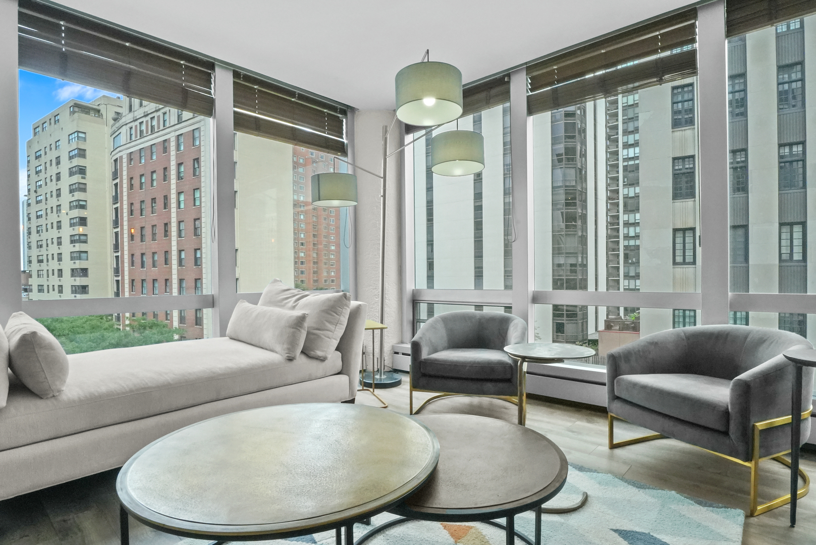 1300 N Astor Street Unit: 7B