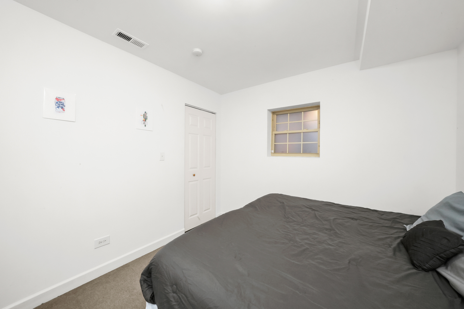 3337 N Lamon Avenue Unit: 1