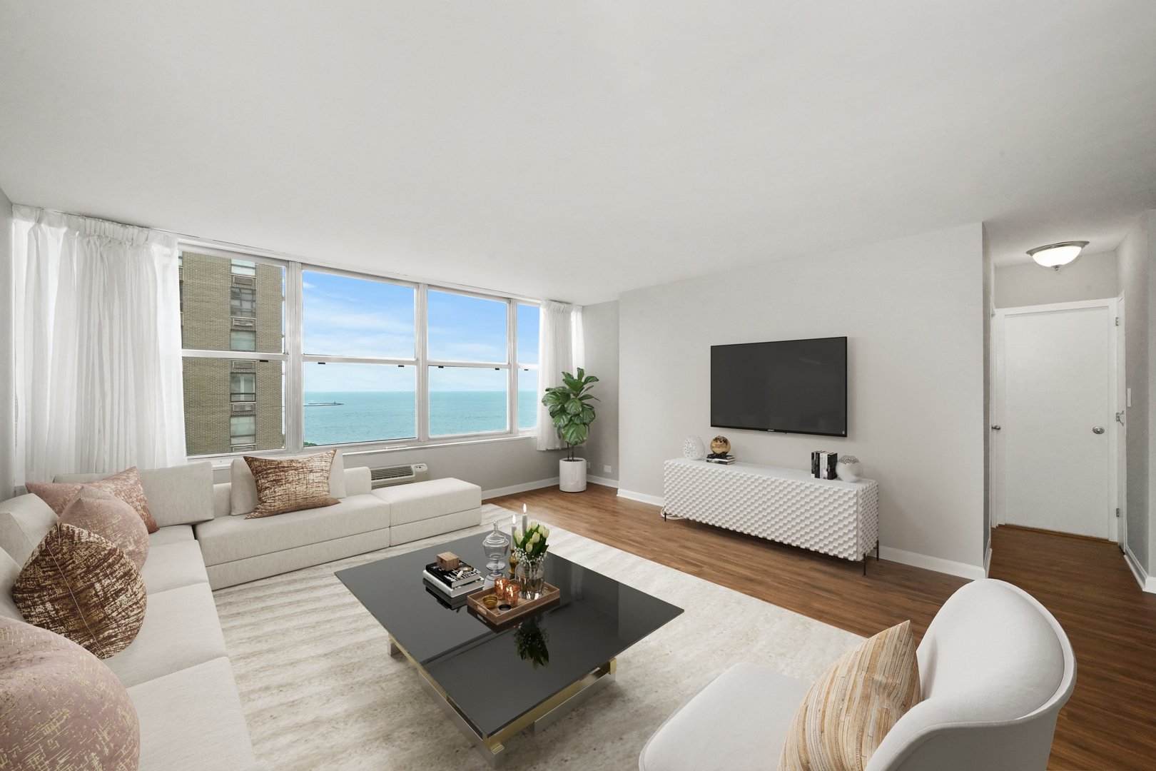 1000 N Lake Shore Drive Unit: 1406