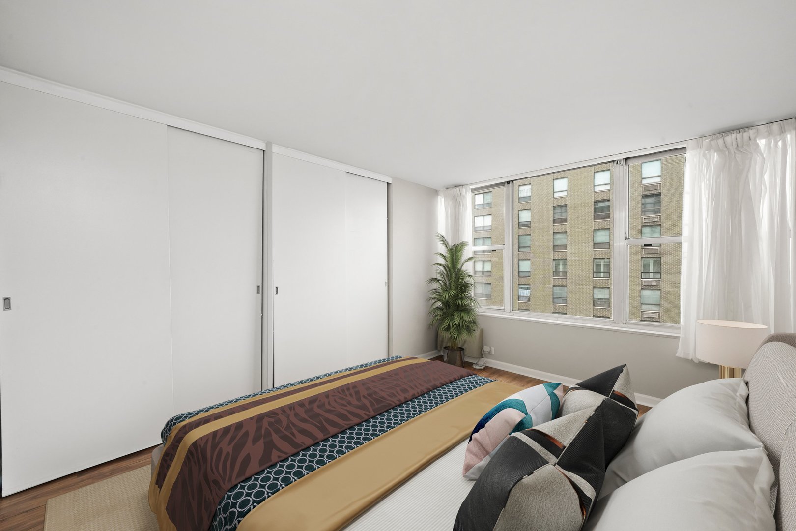 1000 N Lake Shore Drive Unit: 1406