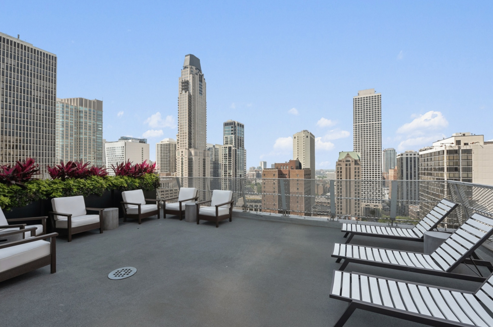 1000 N Lake Shore Drive Unit: 1406