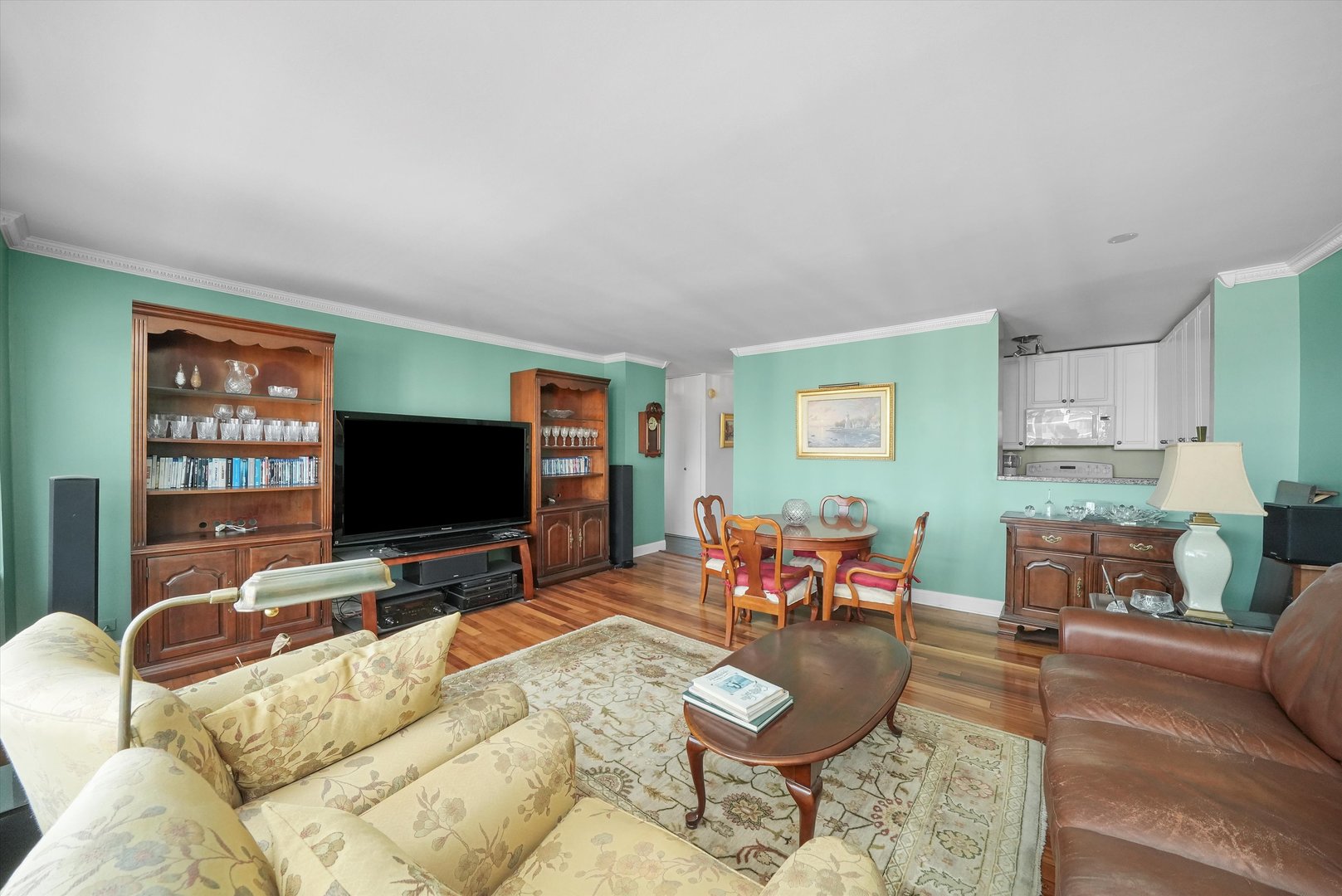 1460 N Sandburg Terrace Unit: 1610A