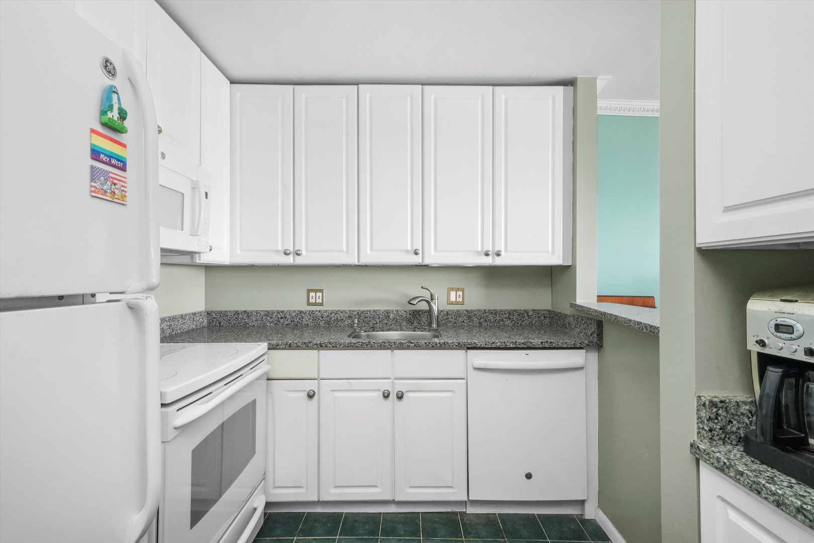 1460 N Sandburg Terrace Unit: 1610A