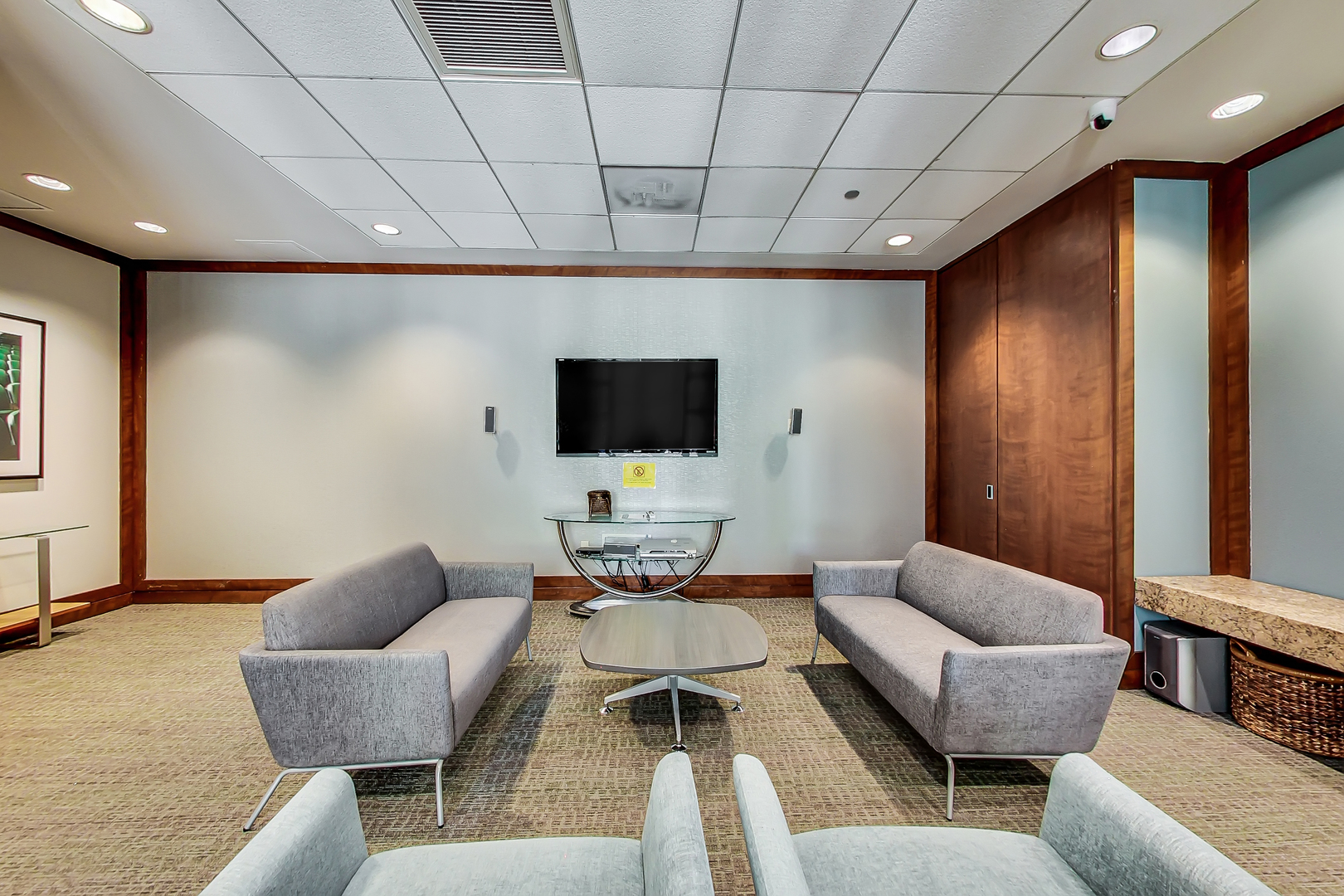 222 N Columbus Drive Unit: 1901