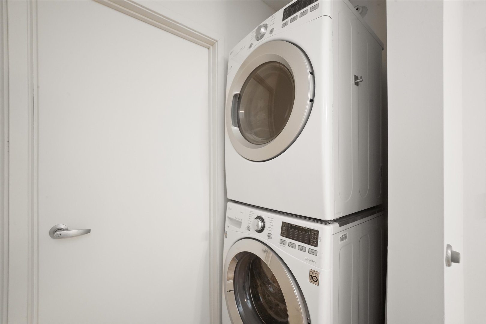 222 N Columbus Drive Unit: 1901