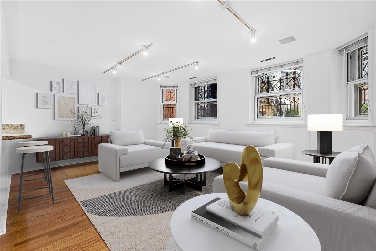 818 N Dearborn Street Unit: BF