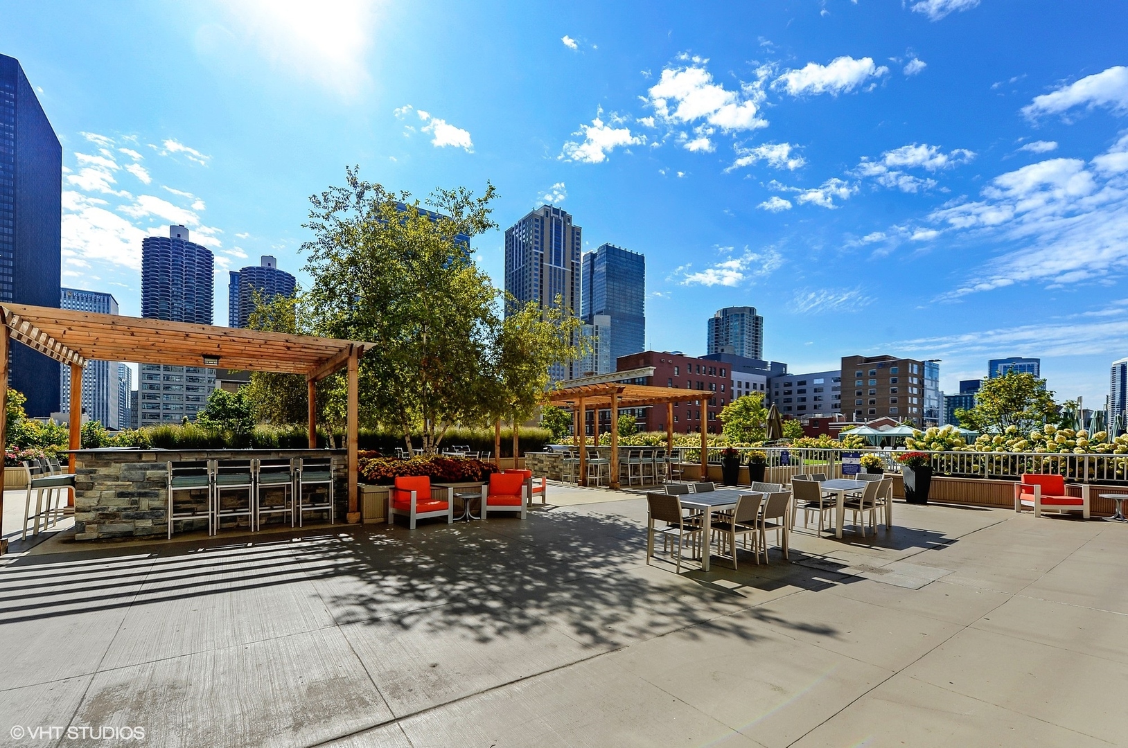 545 N Dearborn Street Unit: W3505