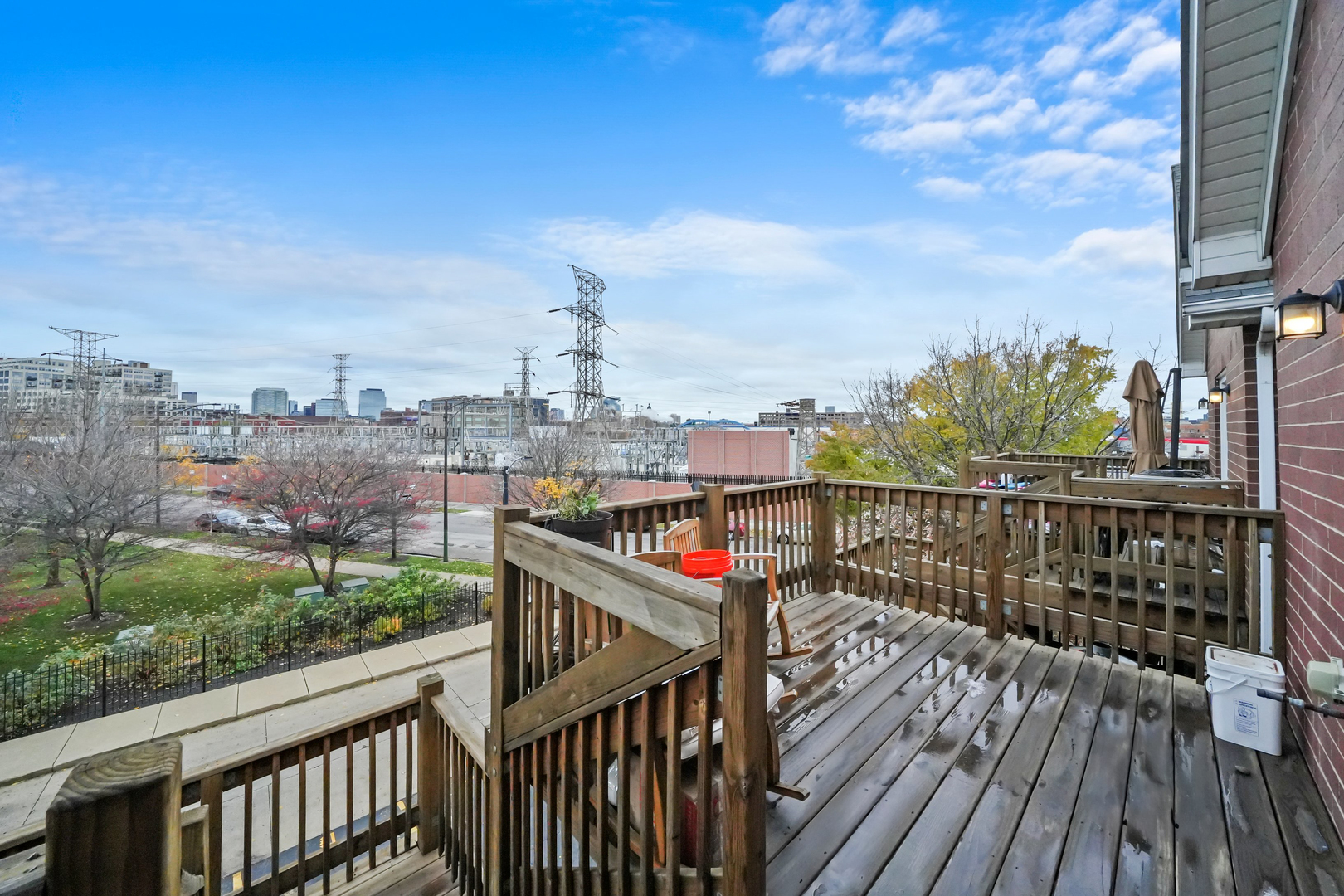 669 W Division Street Unit: C