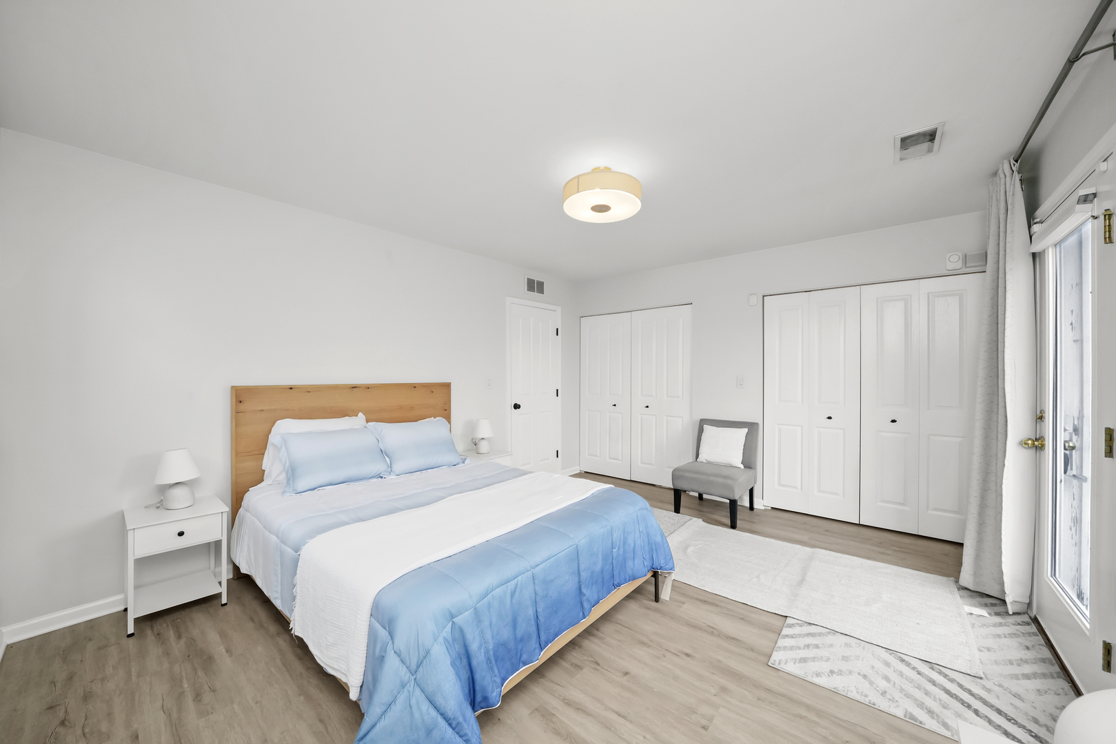 669 W Division Street Unit: C