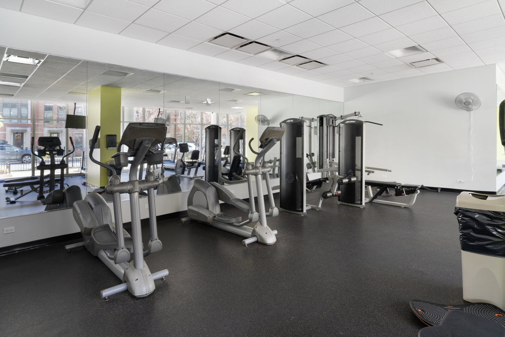 1629 S Prairie Avenue Unit: 1101