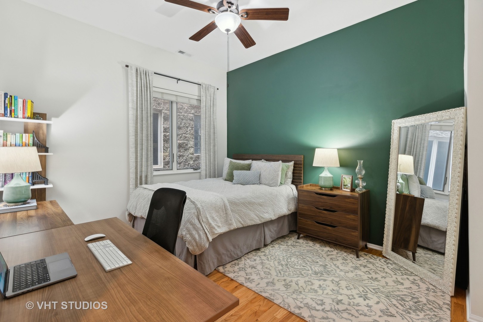 1702 W NORTH Avenue Unit: B2