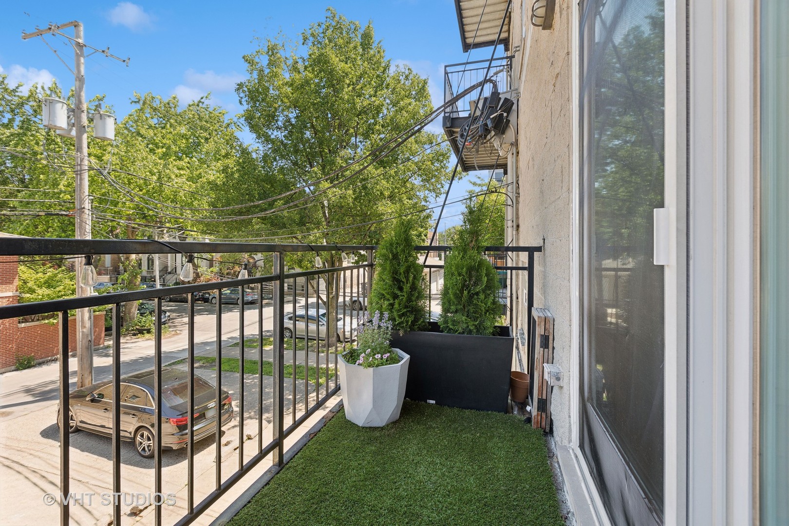 1702 W NORTH Avenue Unit: B2