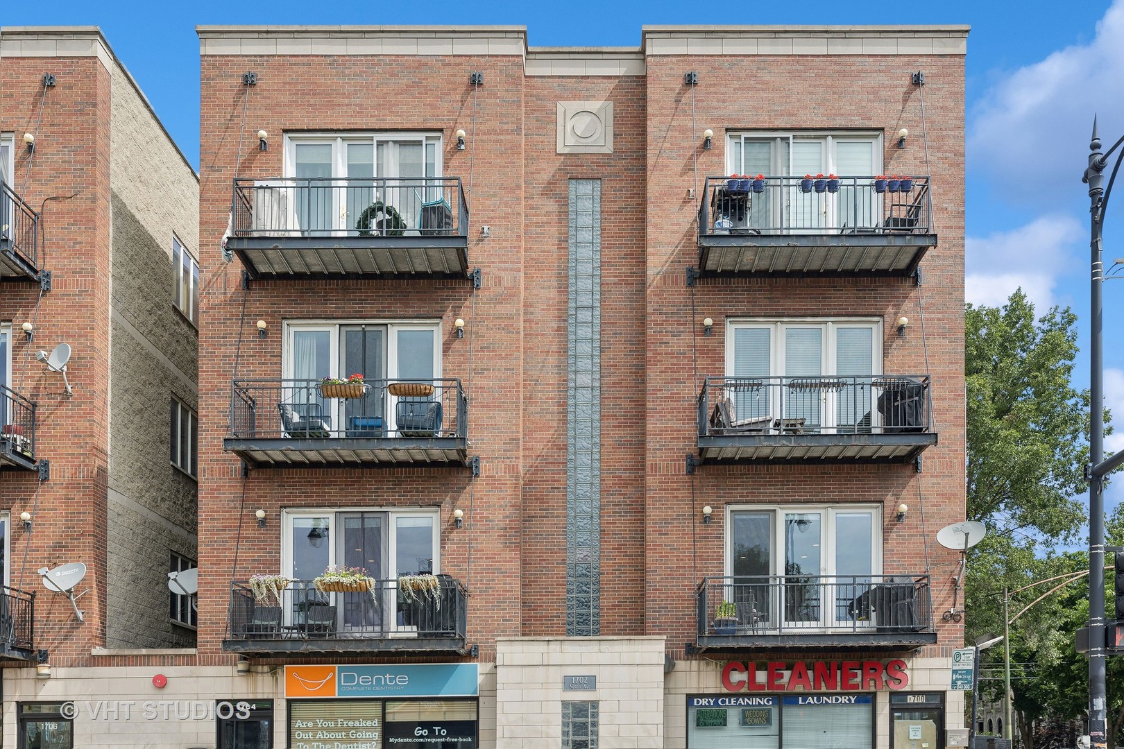 1702 W NORTH Avenue Unit: B2