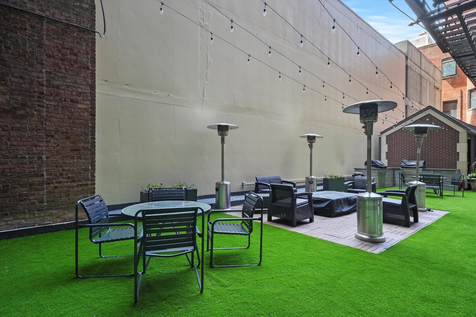 1120 N Lake Shore Drive Unit: 16C