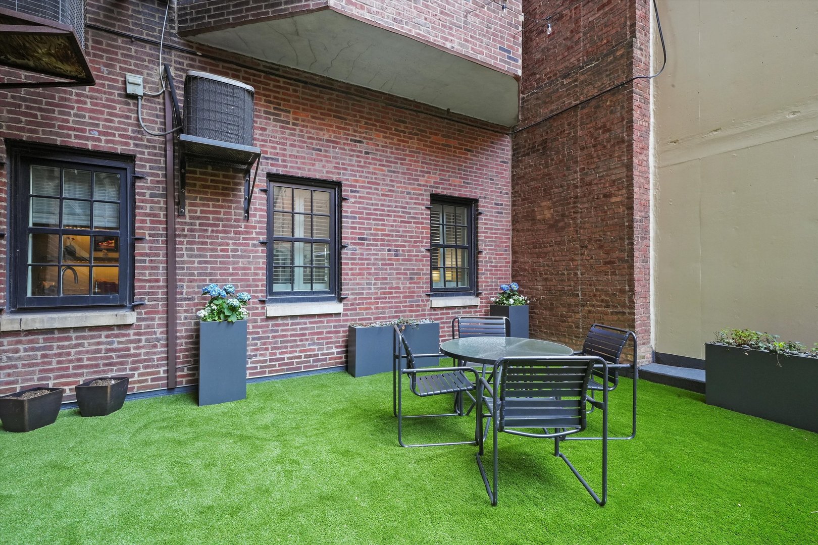 1120 N Lake Shore Drive Unit: 16C