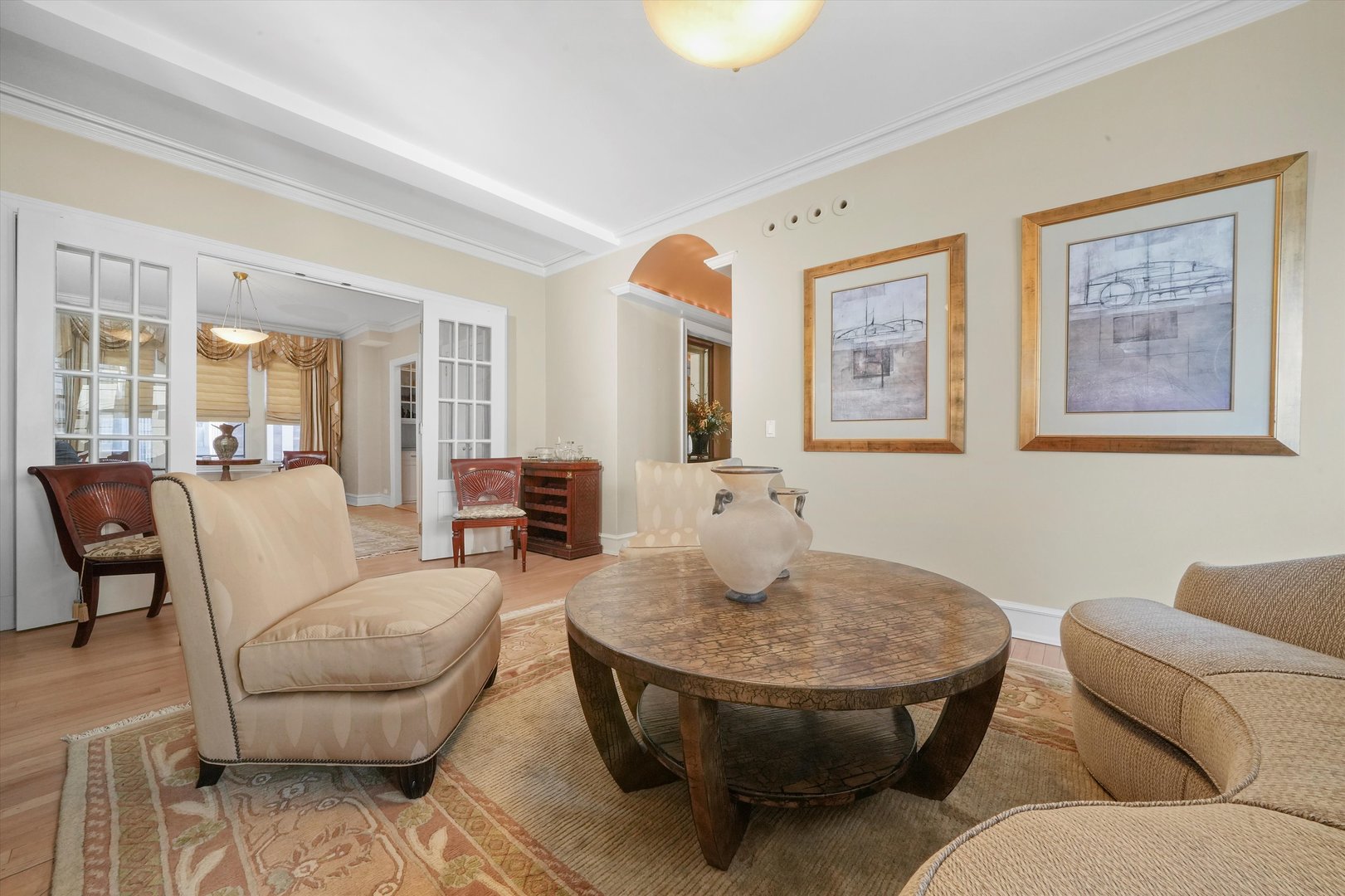 1120 N Lake Shore Drive Unit: 16C