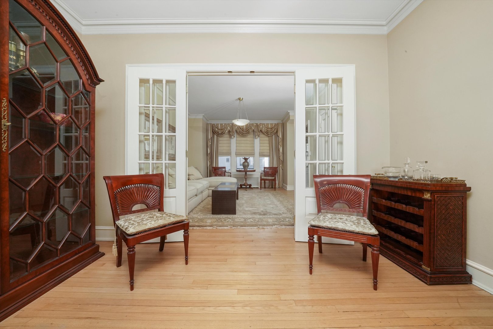 1120 N Lake Shore Drive Unit: 16C