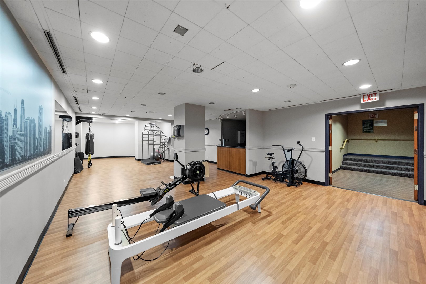 211 E Ohio Street Unit: 720