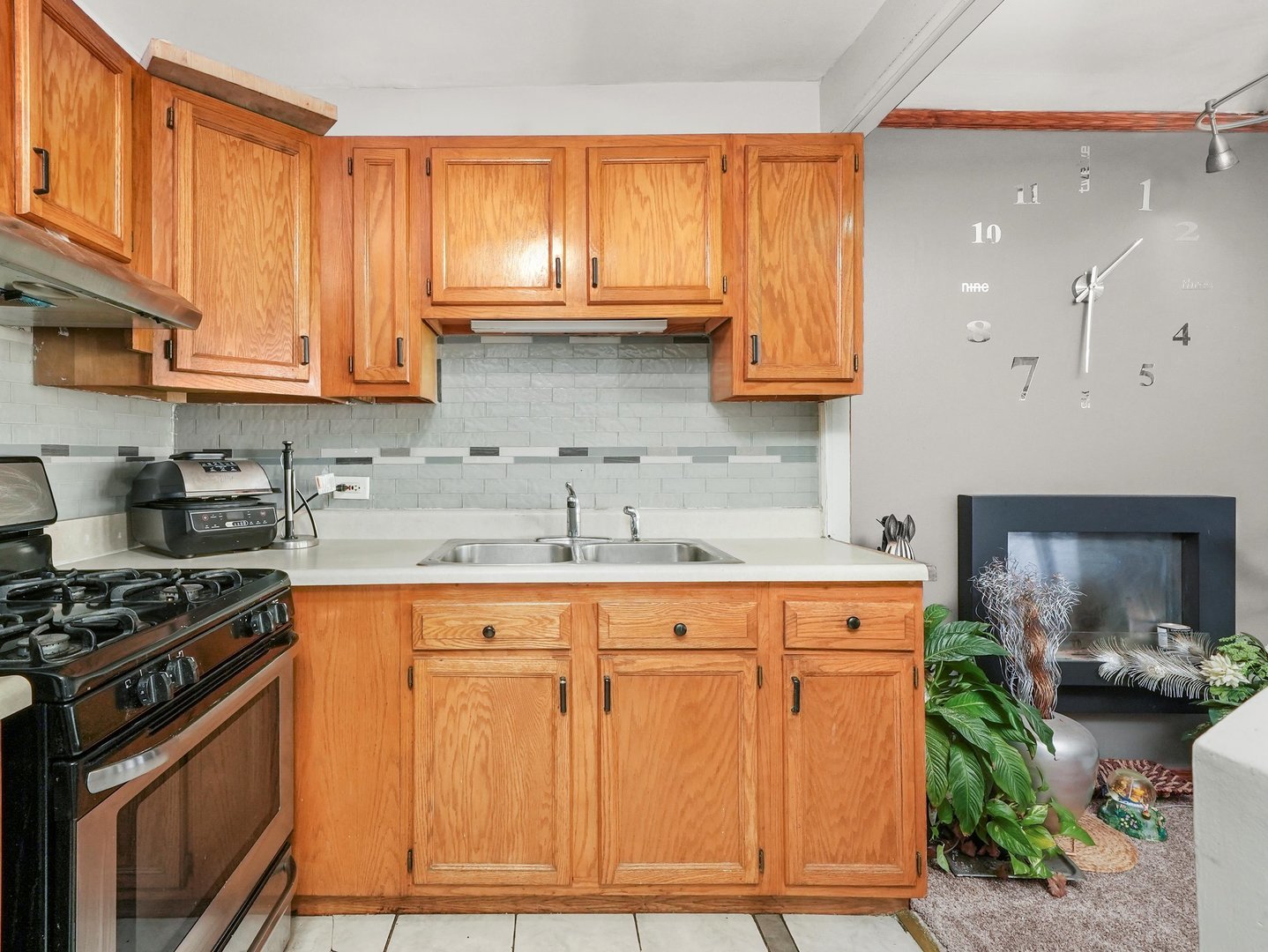 2901 S Michigan Avenue Unit: 1009