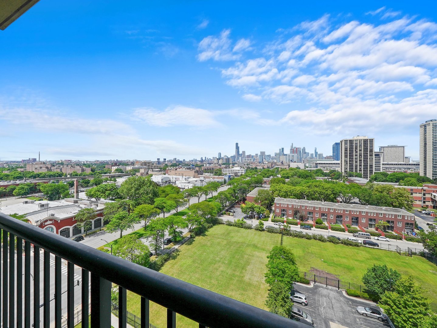 2901 S Michigan Avenue Unit: 1009