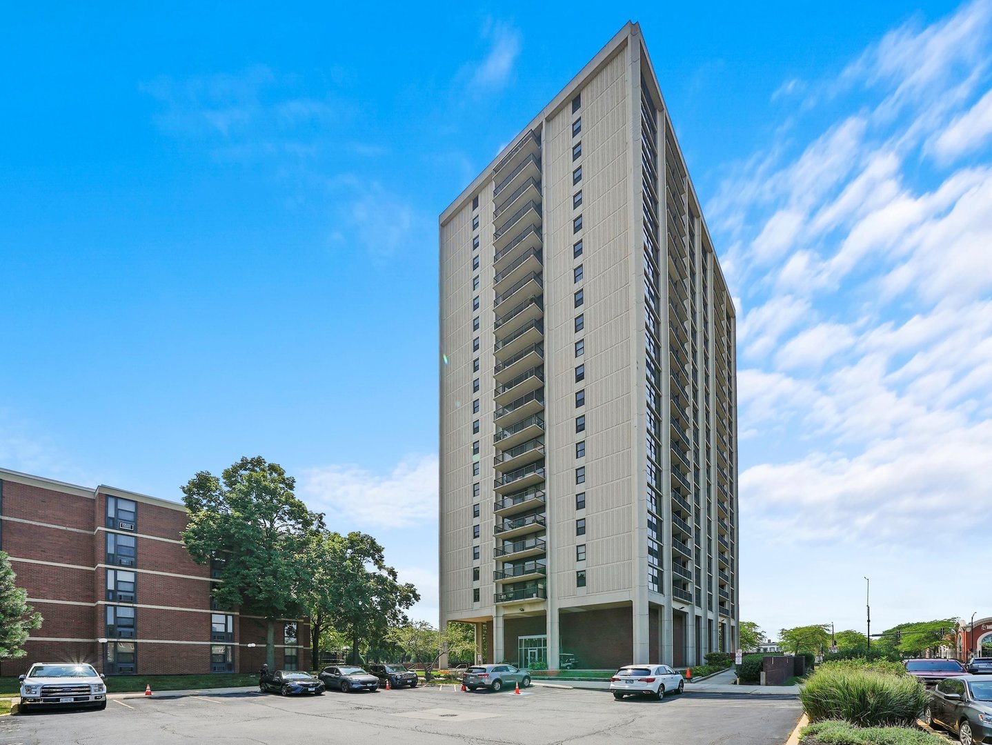 2901 S Michigan Avenue Unit: 1009