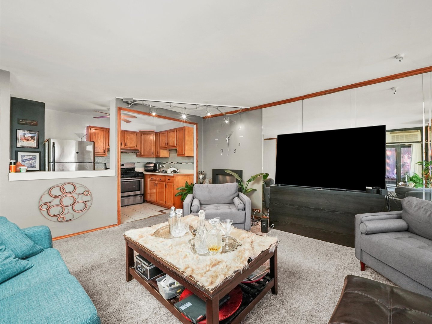 2901 S Michigan Avenue Unit: 1009