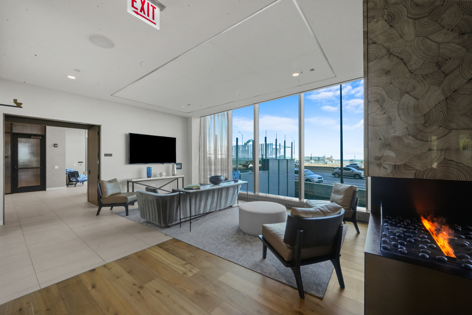 211 N Harbor Drive Unit: 2203
