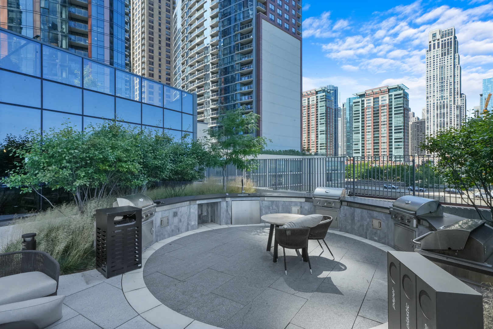 211 N Harbor Drive Unit: 2203