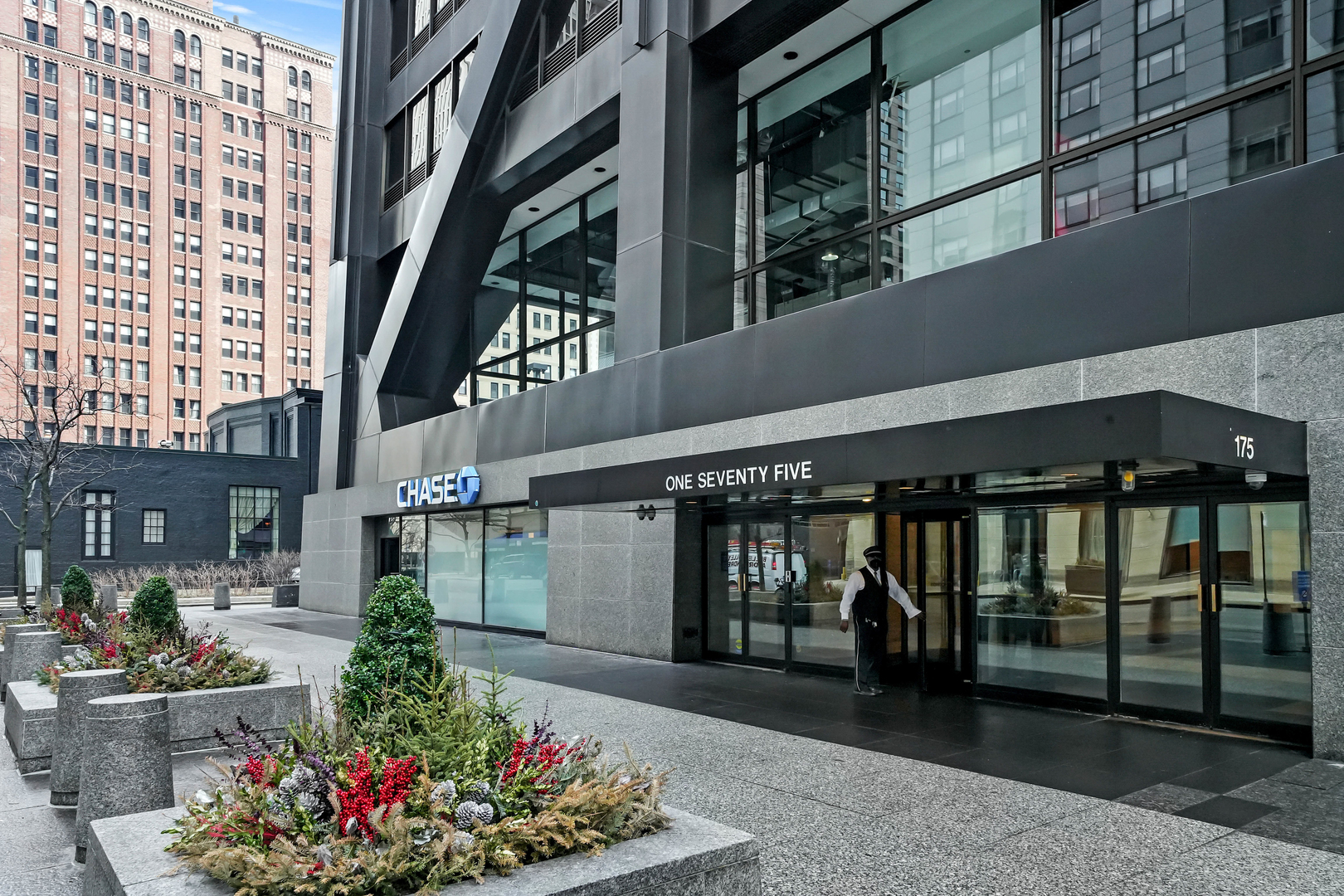 175 E Delaware Place Unit: 5402