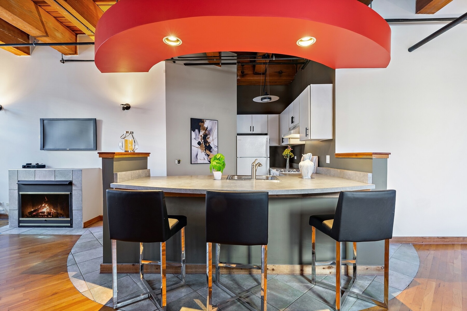 732 S Financial Place Unit: 215