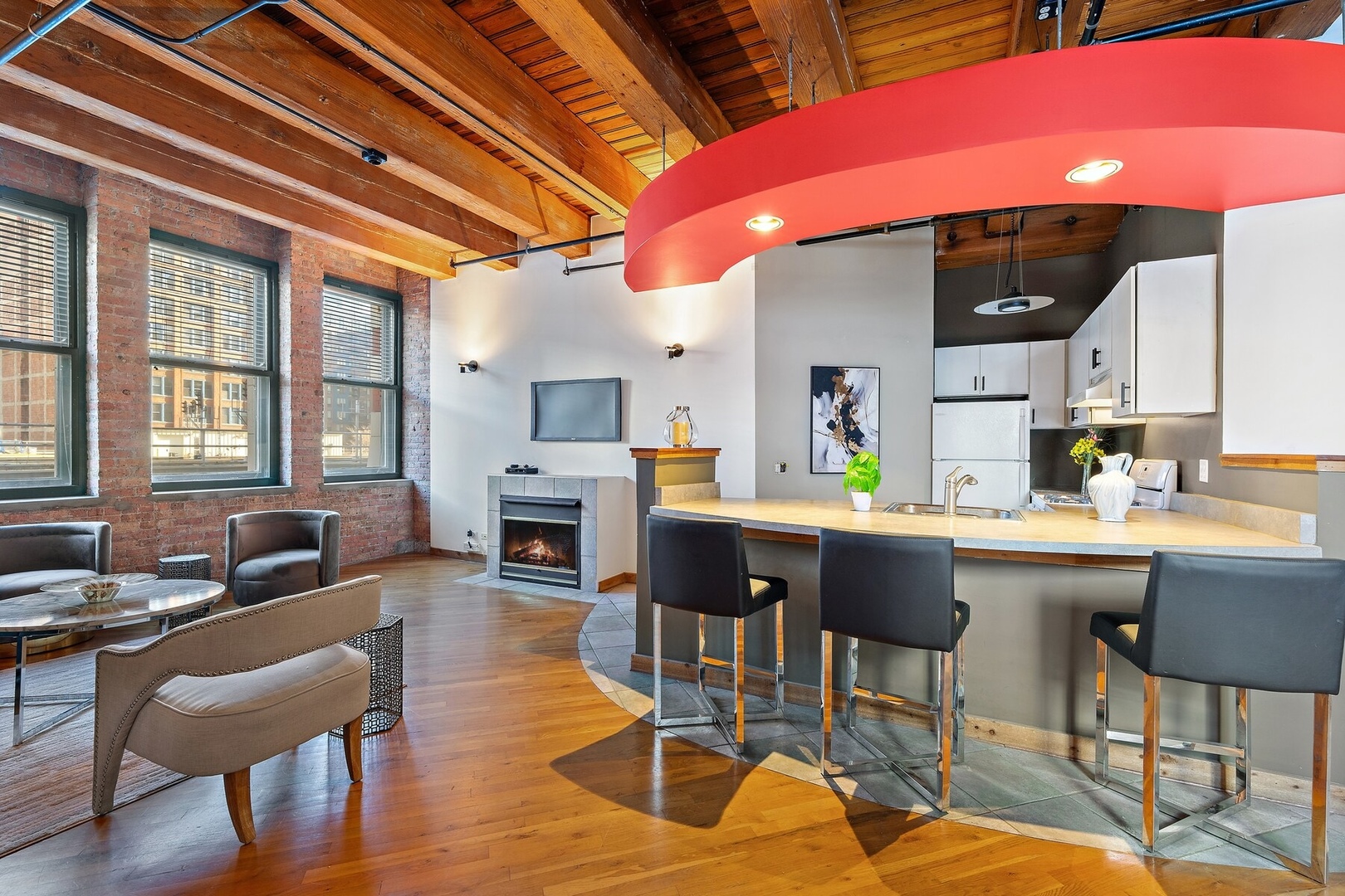 732 S Financial Place Unit: 215