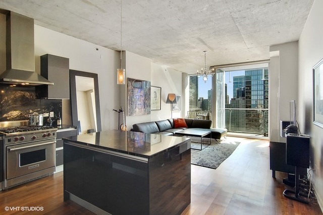 600 N Fairbanks Court Unit: 2908