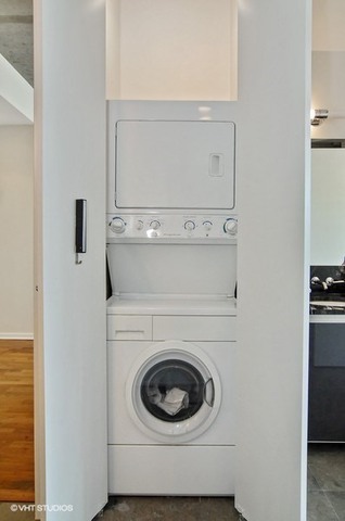 600 N Fairbanks Court Unit: 2908