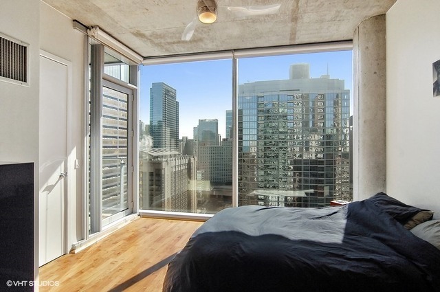 600 N Fairbanks Court Unit: 2908