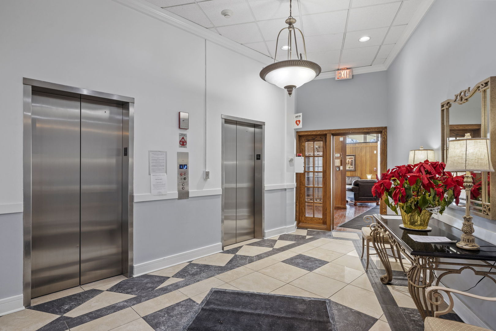 40 N Tower Road Unit: 16E