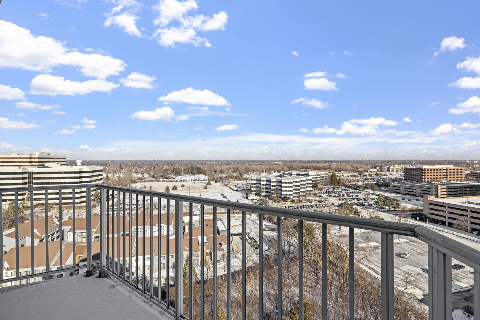 40 N Tower Road Unit: 16E