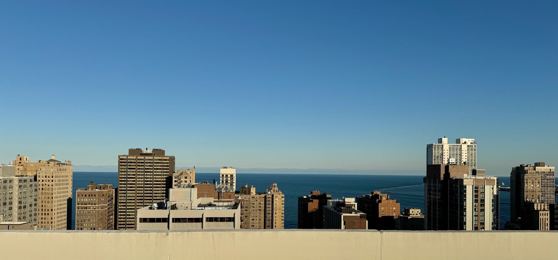 88 W Schiller Street Unit: 2701