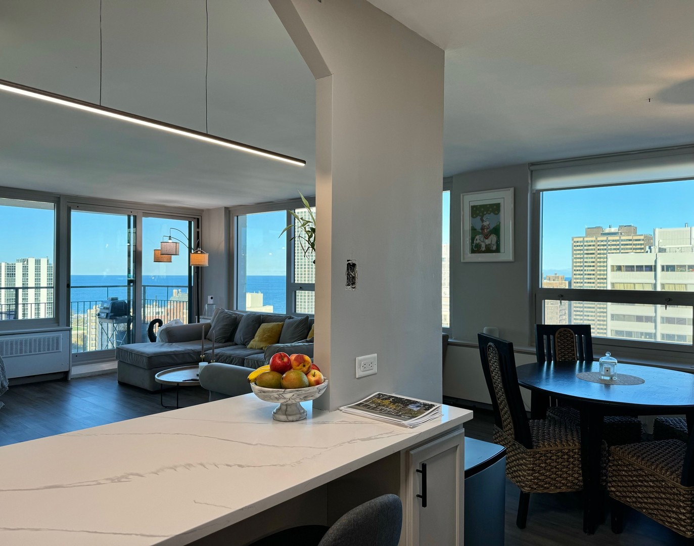 88 W Schiller Street Unit: 2701