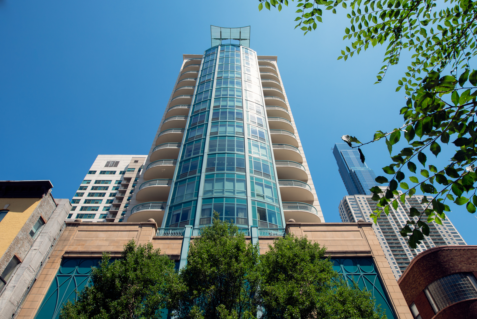 60 W Erie Street Unit: 1501