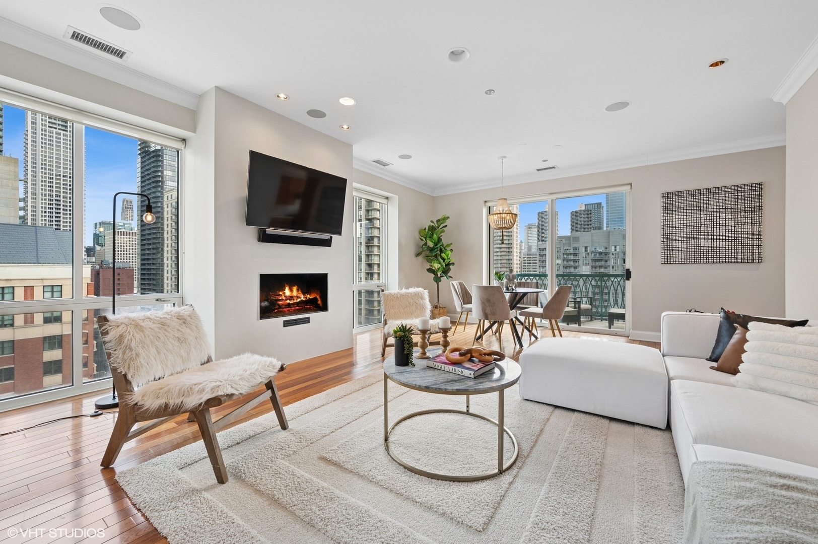 60 W Erie Street Unit: 1501